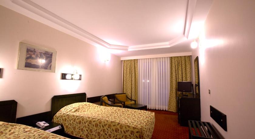 Standard szoba kétszemélyes ággyal vagy 2 külön ággyal (Standard Double or Twin Room) fotója 0