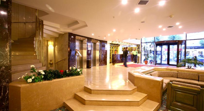 Istanbul Royal Hotel - image 11