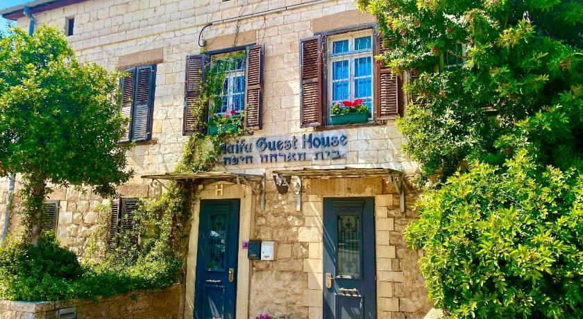 Haifa Guest House photo