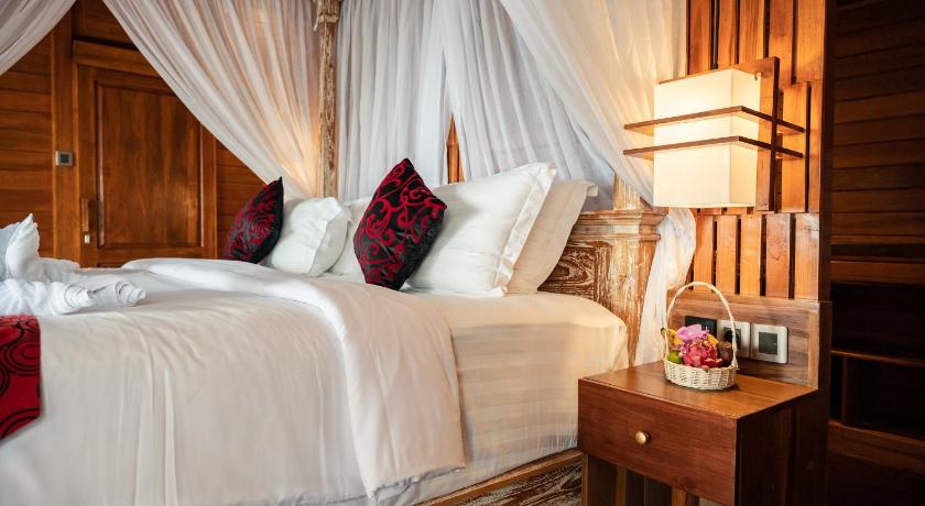 Image of One Bedroom Villa with Jacuzzi -  Afternoon Tea Experience 0