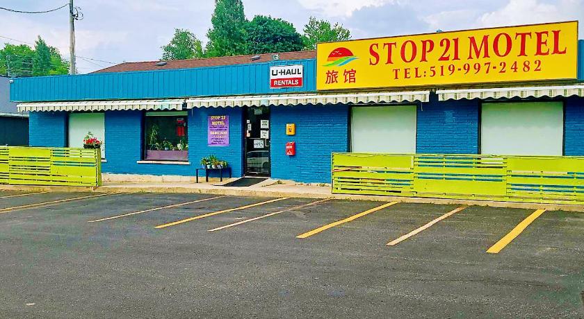 Stop 21 Motel