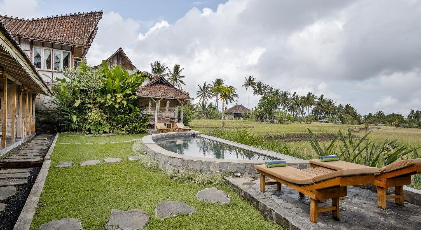 Joglo Organik Guesthouse — Hotel in Bali