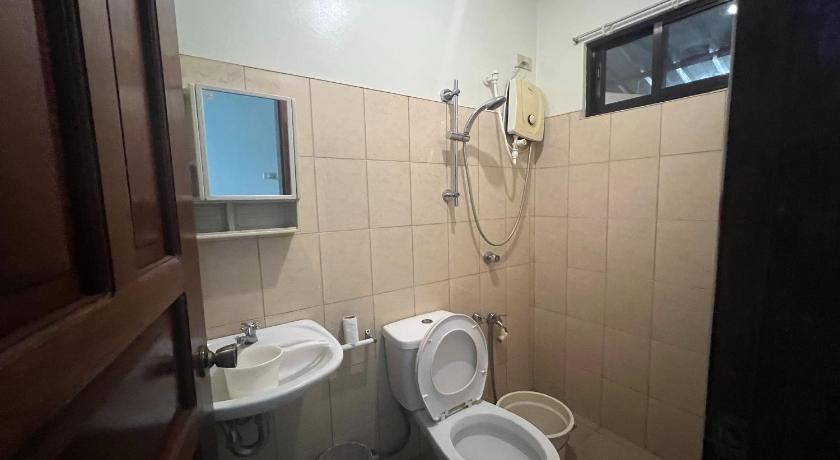 Tenzai Homestay - image 17