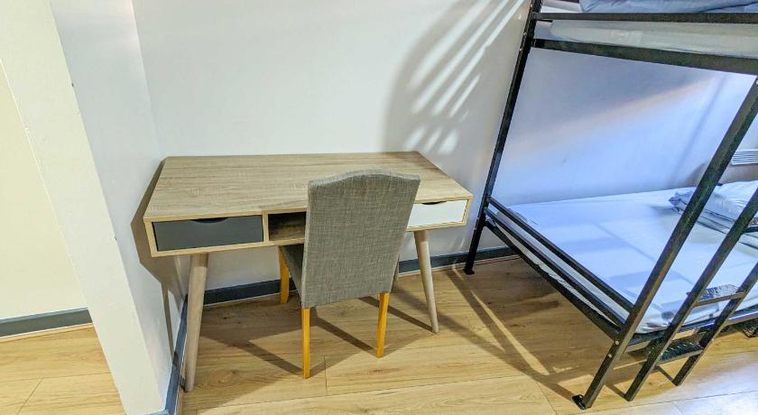 Image of 1 Person in 6-Bed Dormitory - Mixed 8