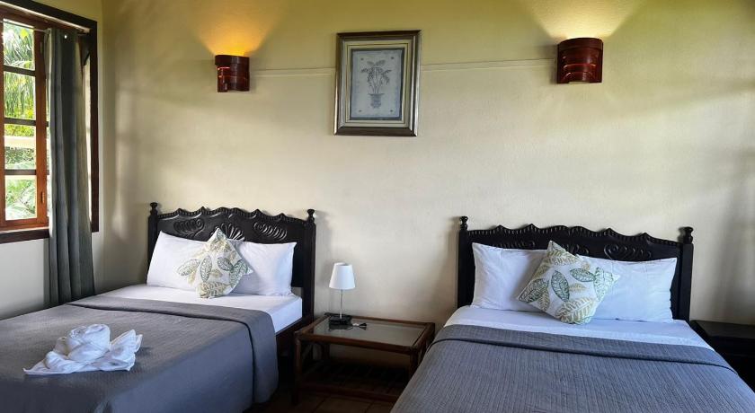 Image of Ocean View Room 9