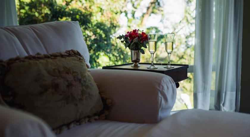 Image of Royal Suite 14