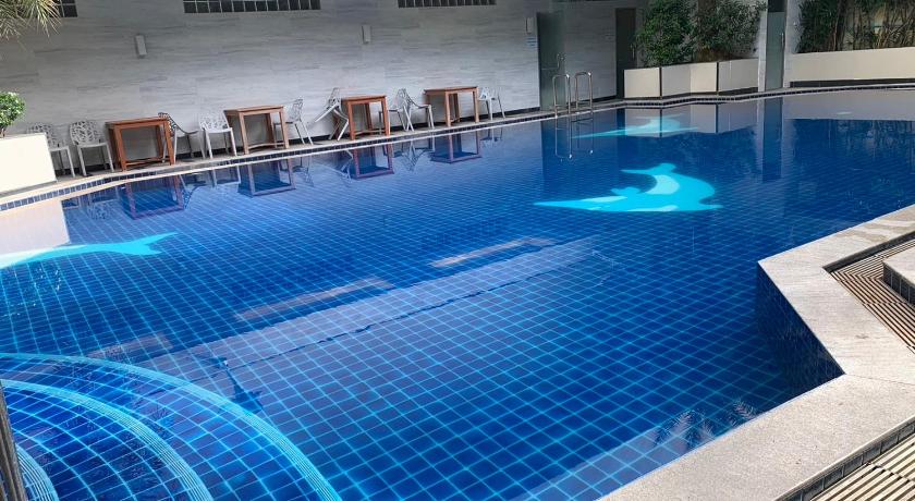 Jomtien Holiday Inn Hotel  photo