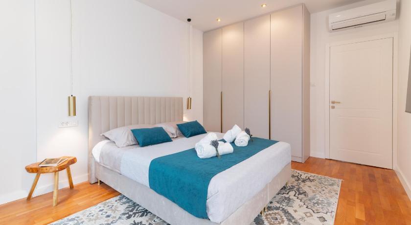 Luxury rooms Volat Old Town — Hotel in Zadar