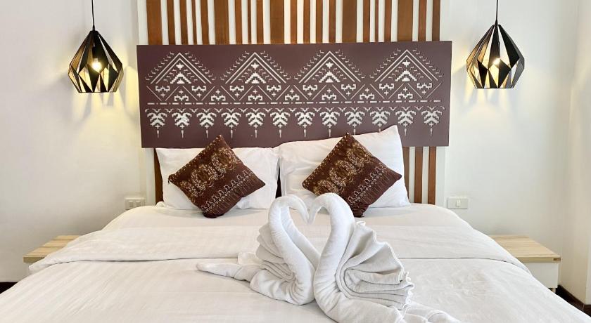 Image of Deluxe Room Double Bed 6