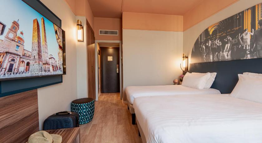 Renovated Twin Superior Room fotója 4