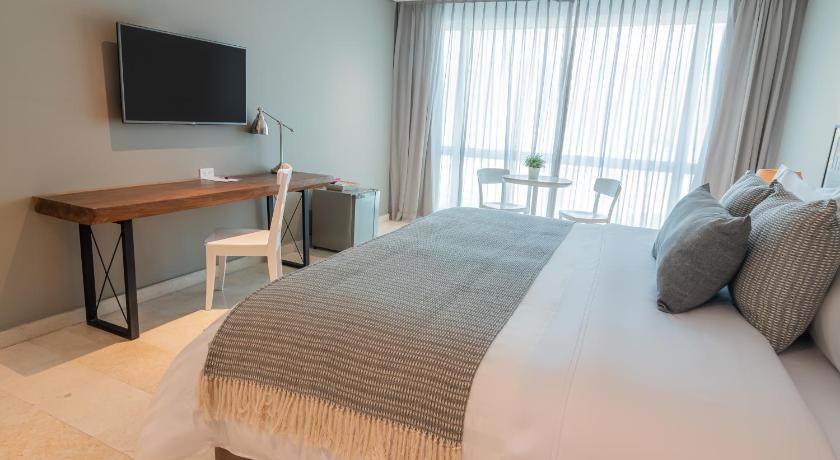 GHL San Lazaro Art Hotel photo