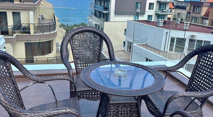Botabara Del Mar Boutique photo