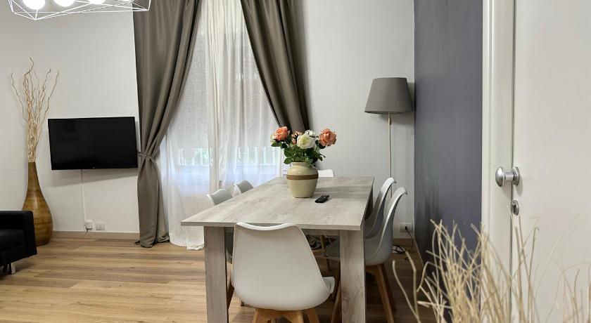 Image of Apartment with Garden View 11