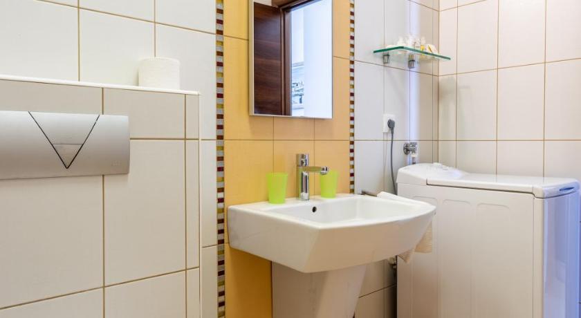 Image of Two-Bedroom Apartment 15