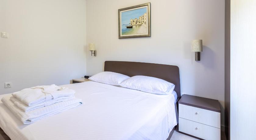 Image of Two-Bedroom Apartment with Sea View 15