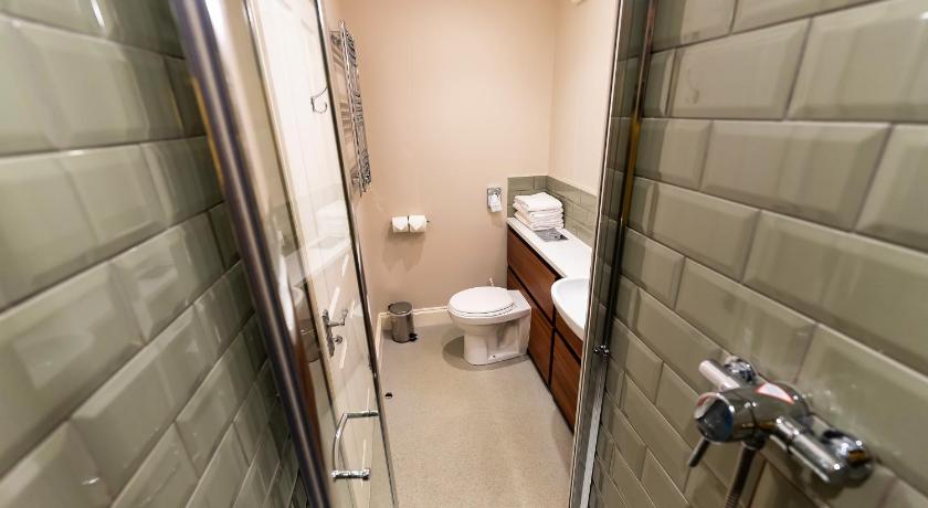 Foto, millel on kujutatud Kaheinimesetuba (double või twin) (Double or Twin Room) 10