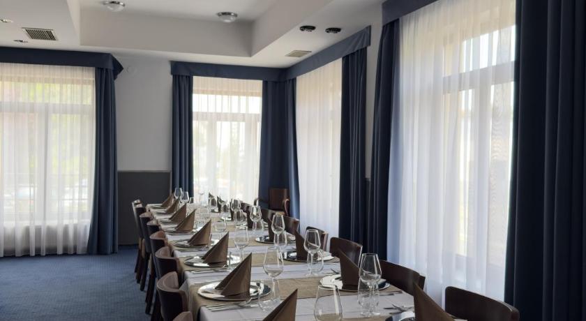 コリーン Hotel Theresia 3つ星 ホテル スイート