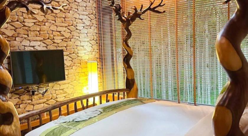 Roaming Cloud Sun Moon Lake B&amp;B — Hotel in Nantou