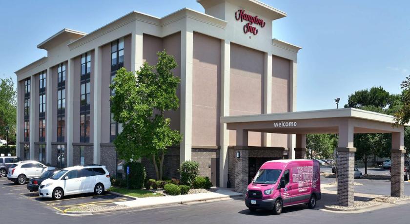Hampton Inn Des Moines-Airport photo
