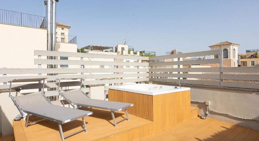 로마 호텔 피아차 베네치아 (Hotel Piazza Venezia) 4성급 호텔 외관