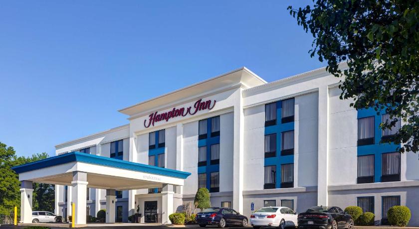 Hampton Inn Hot Springs photo