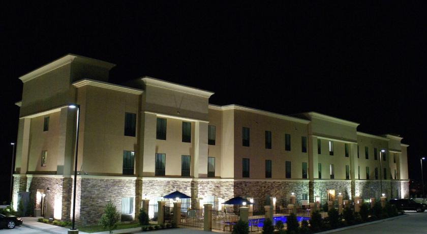 Hampton Inn & Suites Center photo
