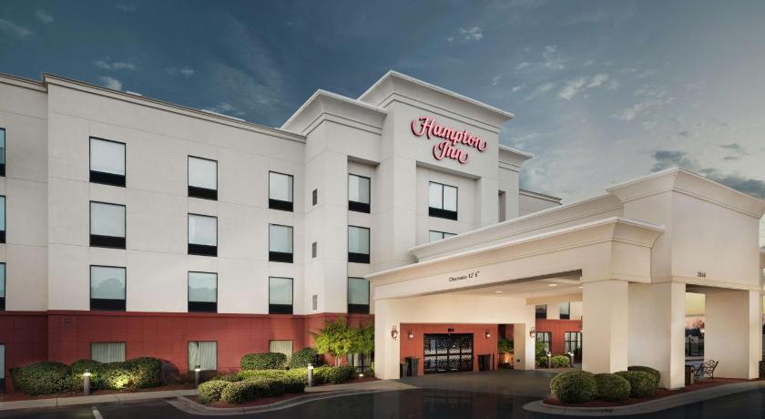 Hampton Inn Wilson Downtown photo
