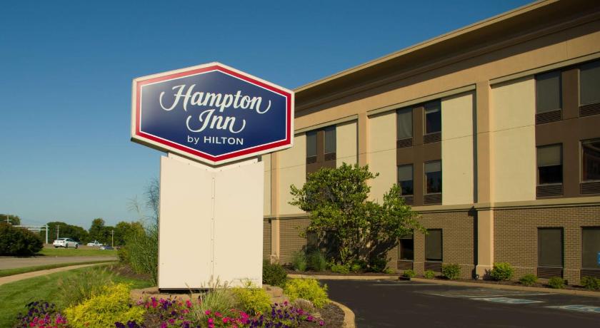 Hampton Inn St. Louis/Chesterfield photo