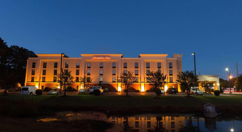 Hampton Inn Washington photo
