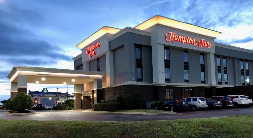 Hampton Inn Warner Robins photo