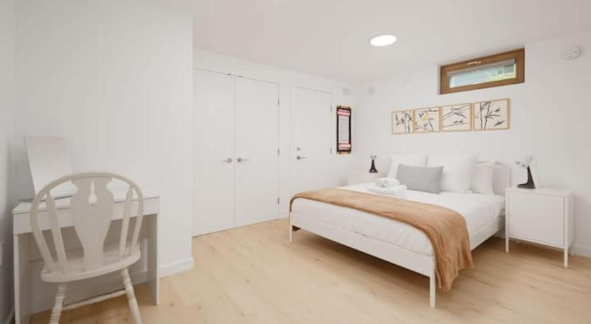 Passive house , luxury 2 bedroom basement suite photo