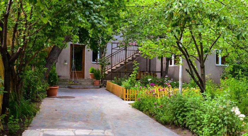 NAREK B&B