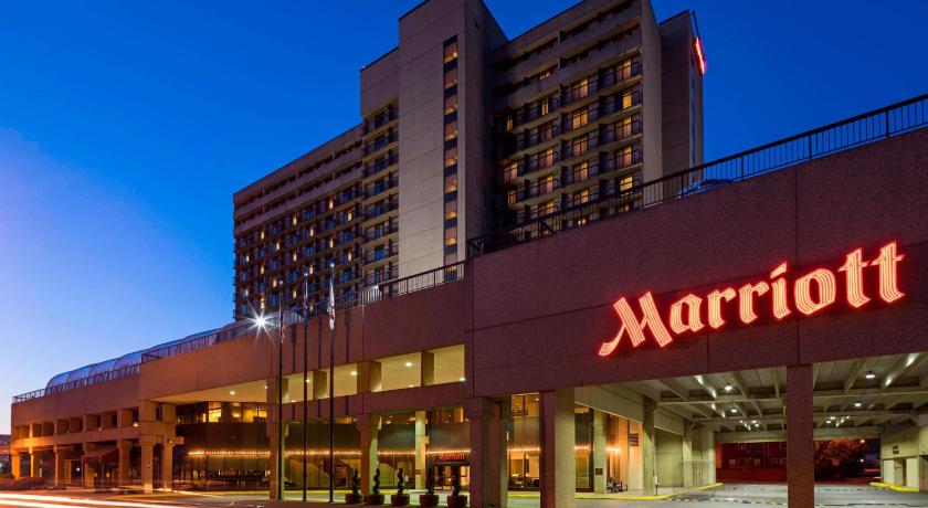 Charleston Marriott Town Center photo
