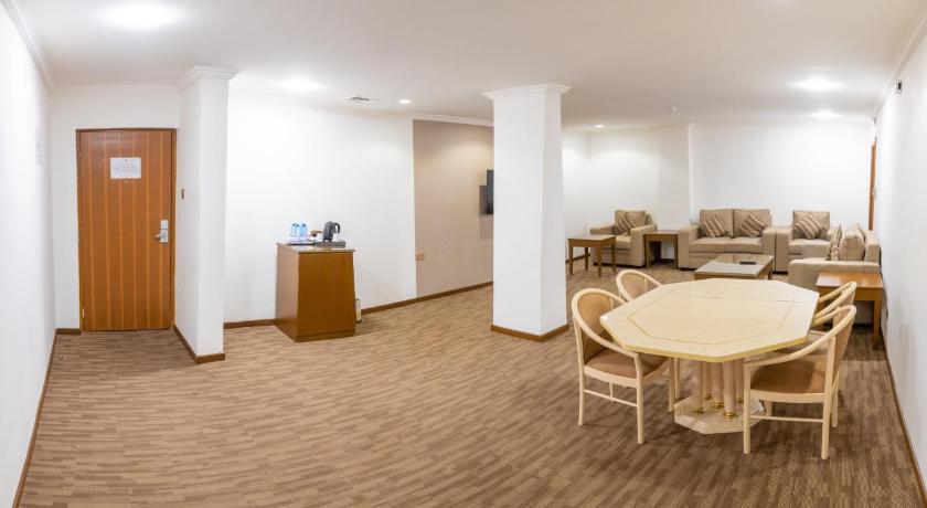 Image of Superior Suite 1