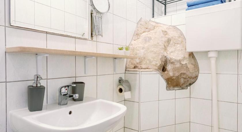 Charming little apartment photo
