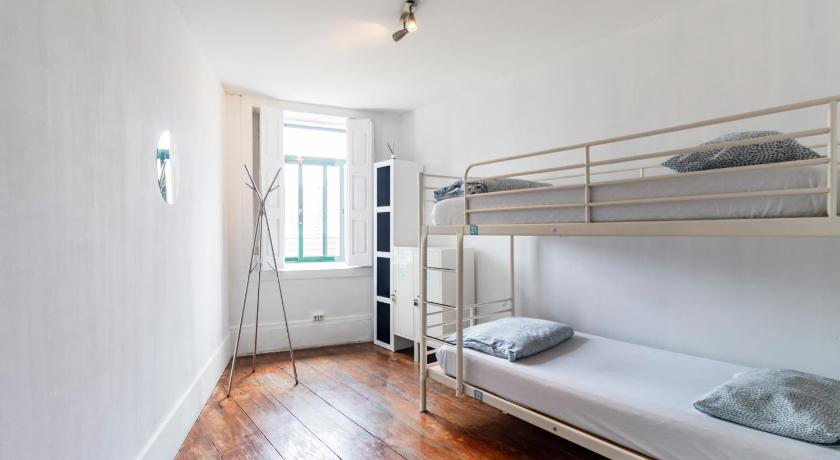 ポルト Oporto Invictus Hostel 2つ星 ホテル 眺望