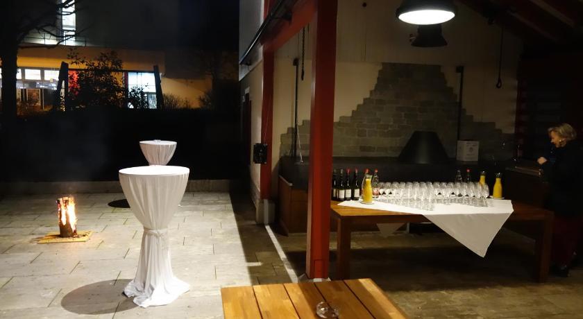 Hotel Baren photo
