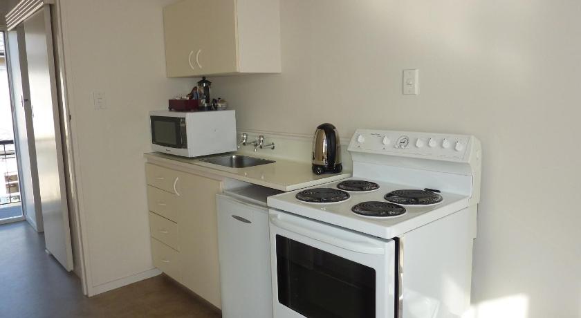 Image of One Bedroom Apartment 7