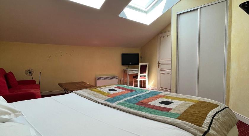 Image of Standard Family Room 4