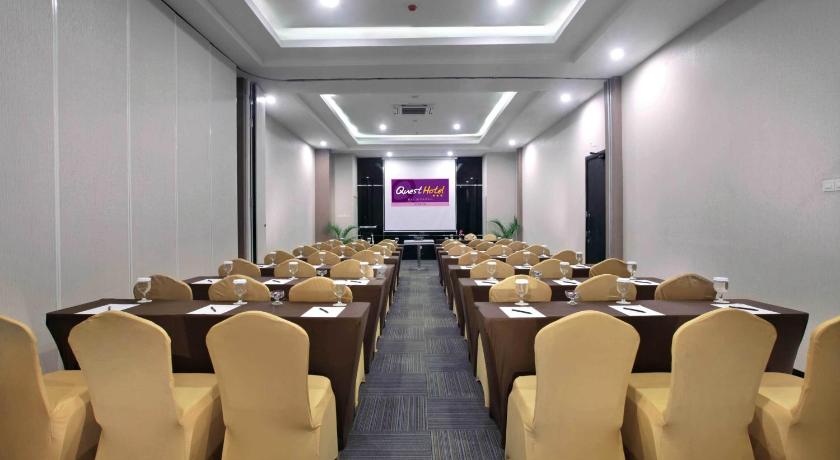 Quest Hotel Balikpapan by ASTON