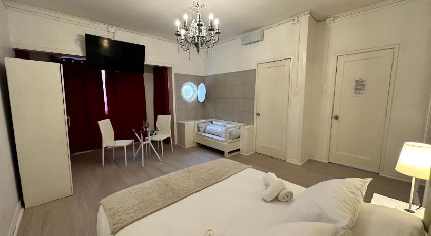 New York Suites photo
