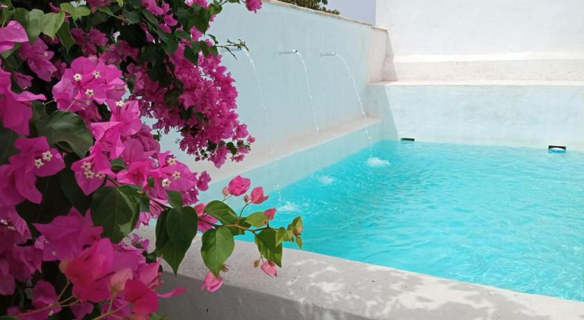Villa Buganvillas, relax con piscina privada a pocos minutos de la Barrosa y Santi Petri