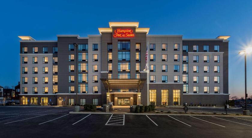 Hampton Inn & Suites Newport/Cincinnati photo
