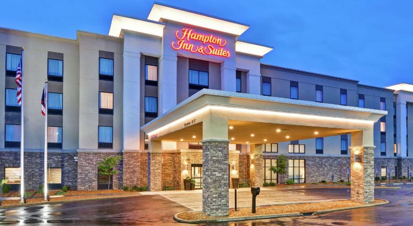 Hampton Inn & Suites Ashland photo