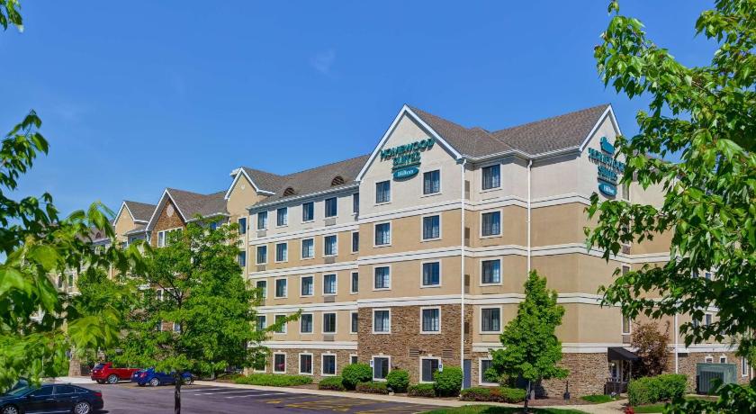 Homewood Suites by Hilton Aurora Naperville photo