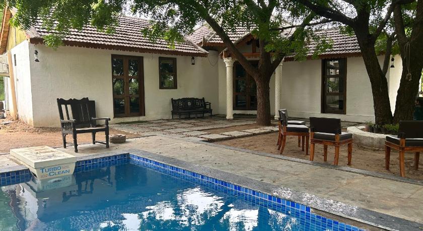 BK's Villa Royal at Kensville Golf &amp; Country Club — Hotel in Ahmedabad