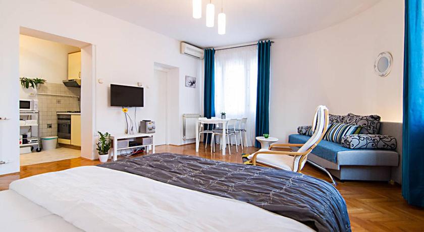 Cosy Studio Apartment 2 photo