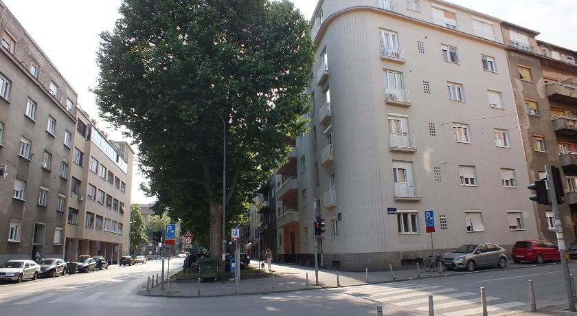 Cosy Studio Apartment 2 photo