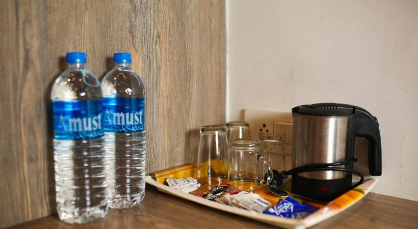 All - Fresco Hotel – Calcutta, IN