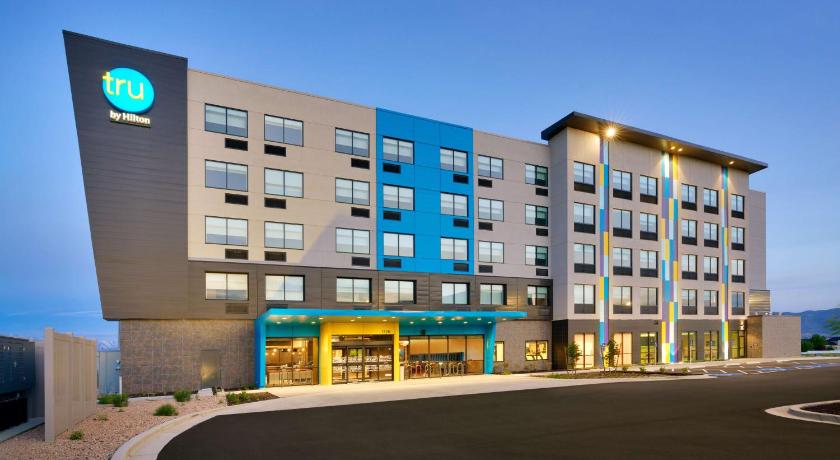 Tru by Hilton Lehi photo